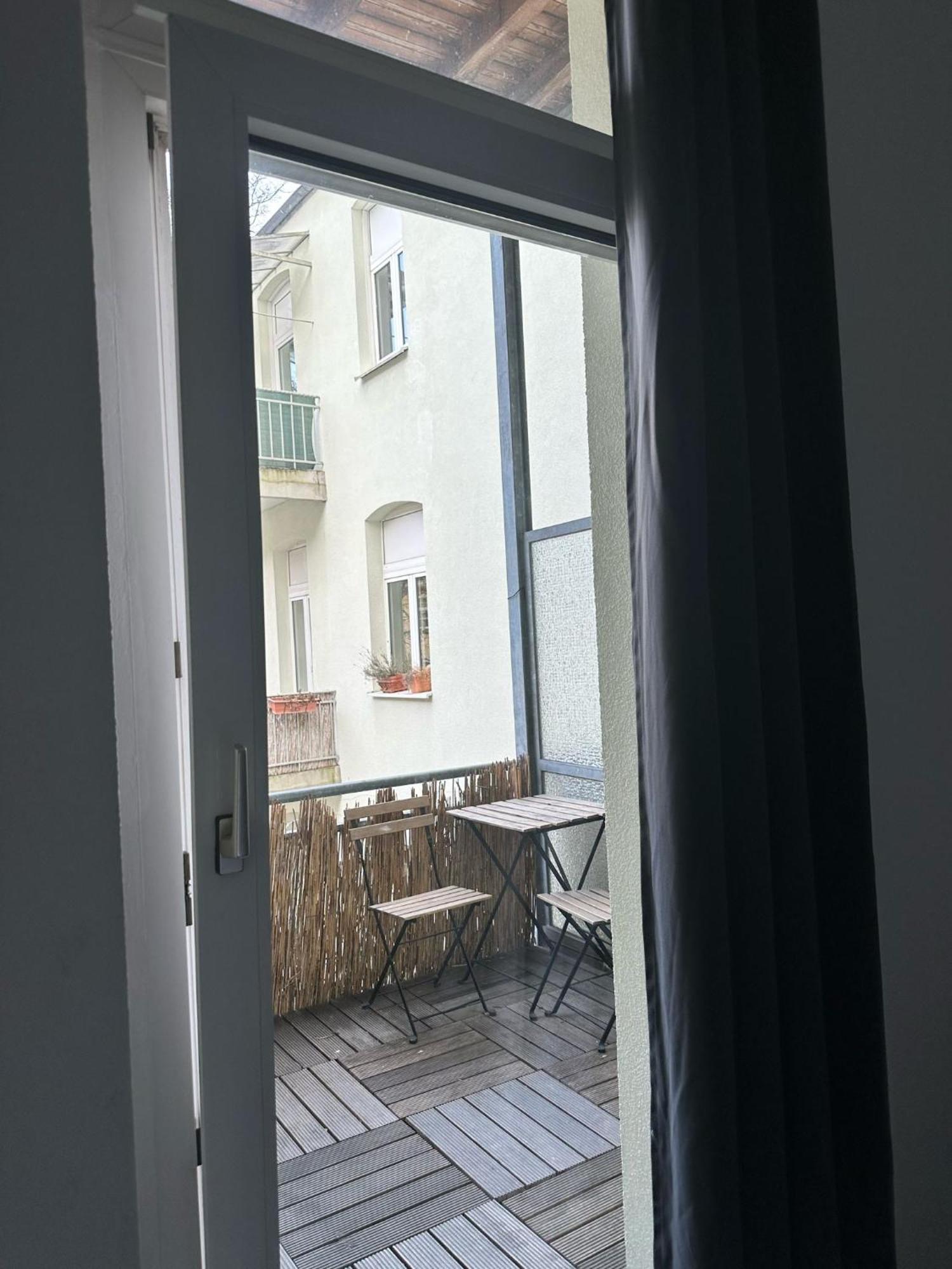 Dreams Duesseldorf Hotel Ngoại thất bức ảnh